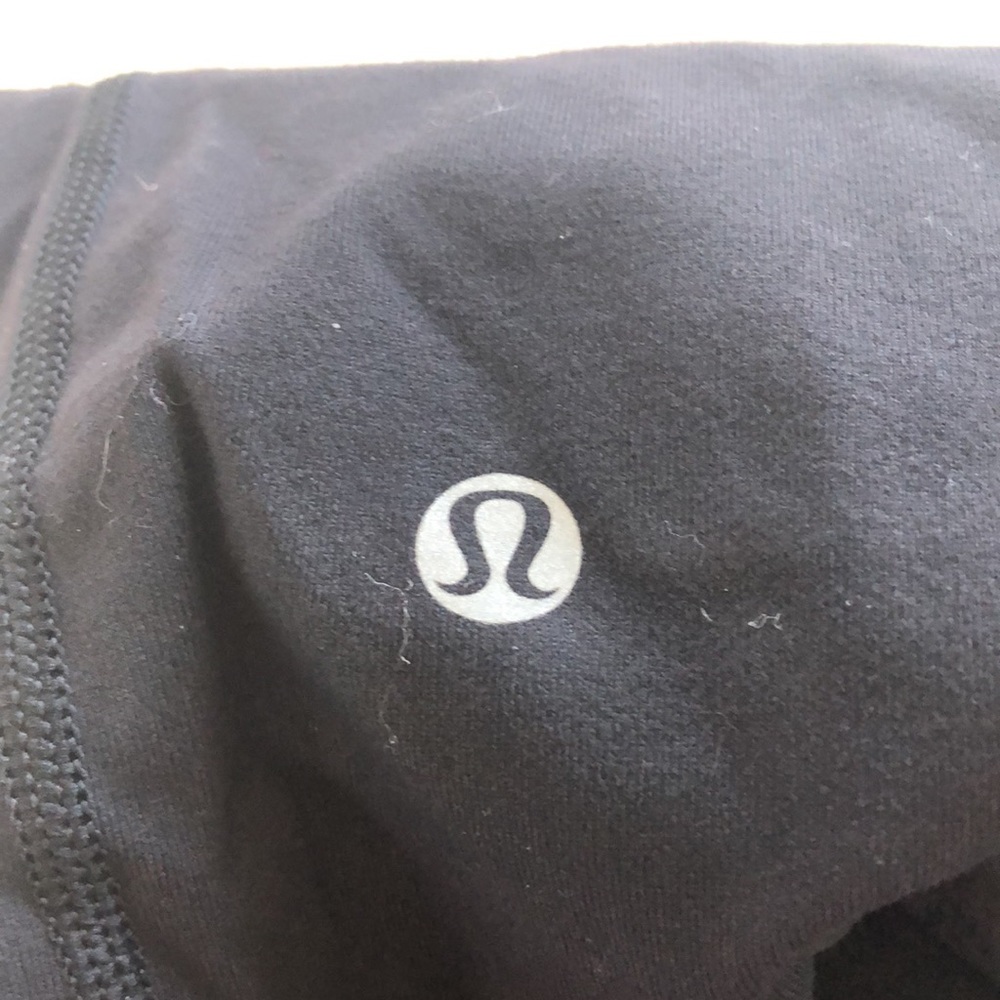 Lululemon cropped yoga capris - Picture 11 of 12